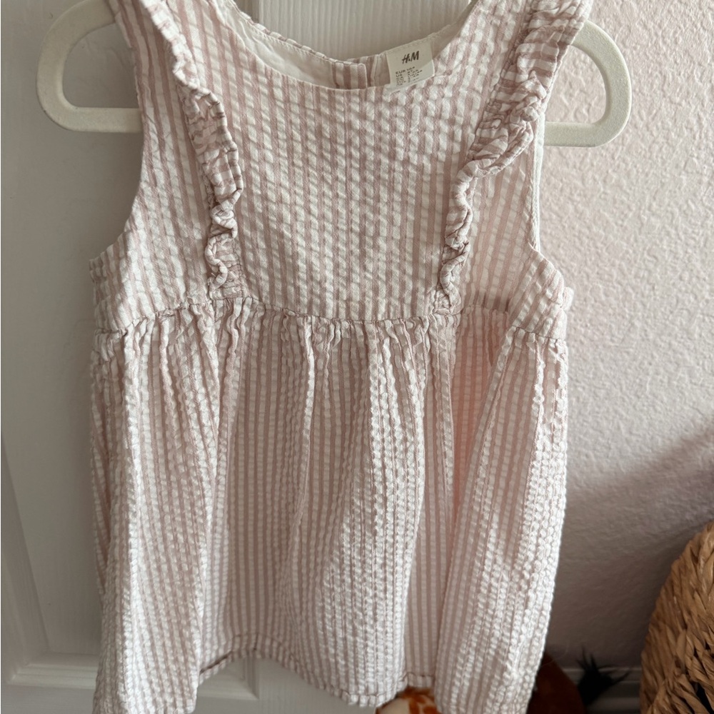 H&M Light Pink and White Striped Top